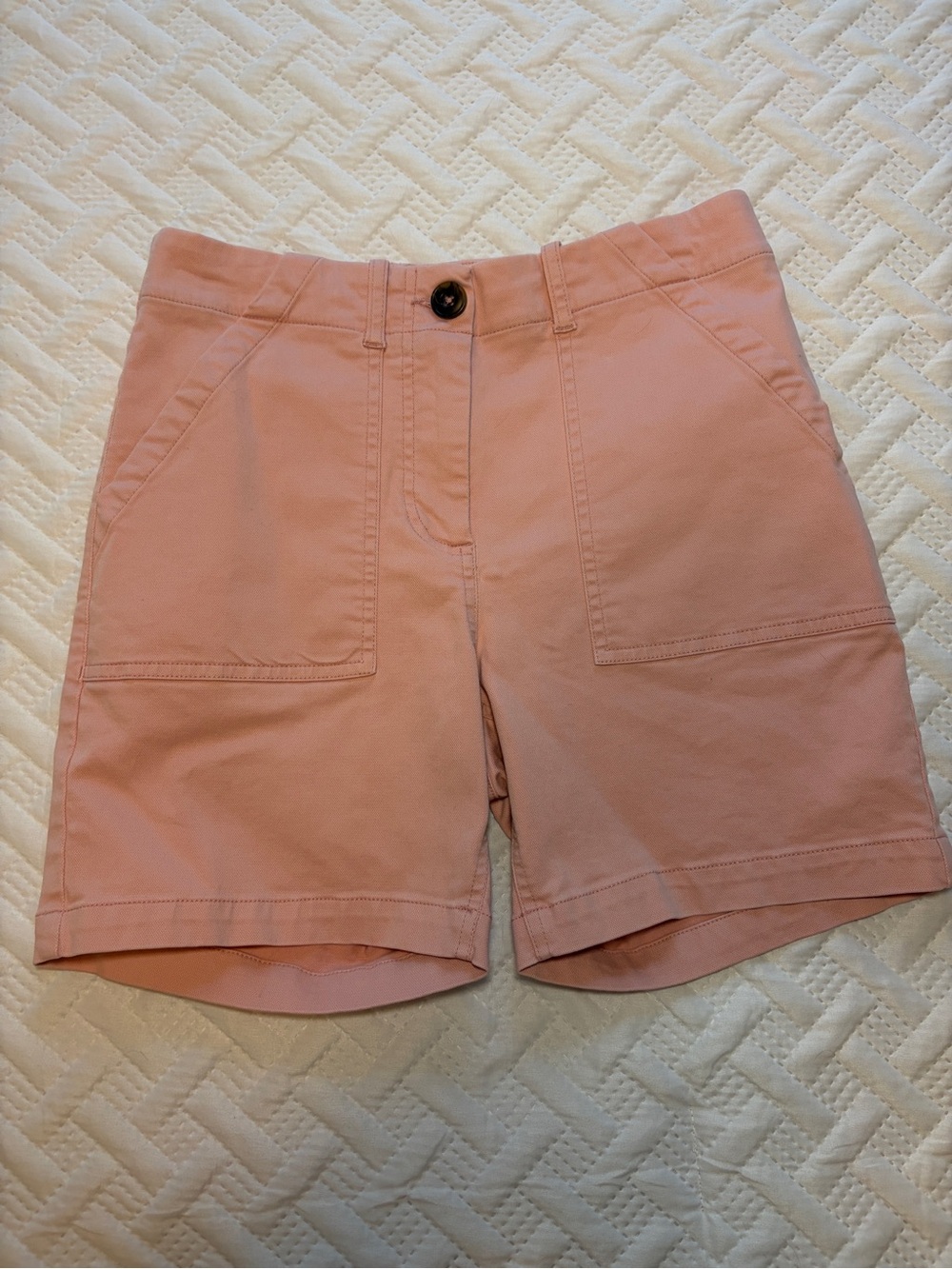 Boden | Pink Casual Utility Shorts with Front Patch Pockets 5.5” Inseam